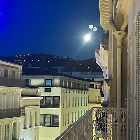 Hyper Centre Luxe 5 Etoiles Terrasse * Cannes